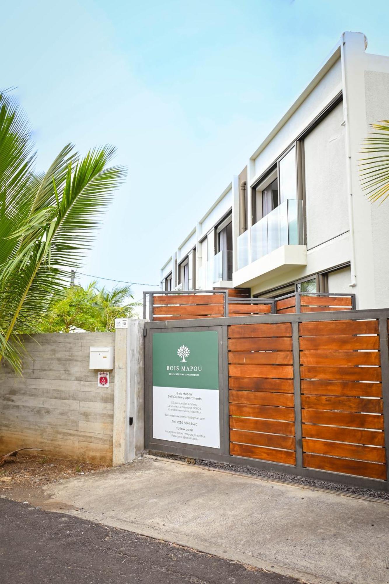 Bois Mapou Self Catering Apartments Unit 101 Ривьер-Нуар Экстерьер фото